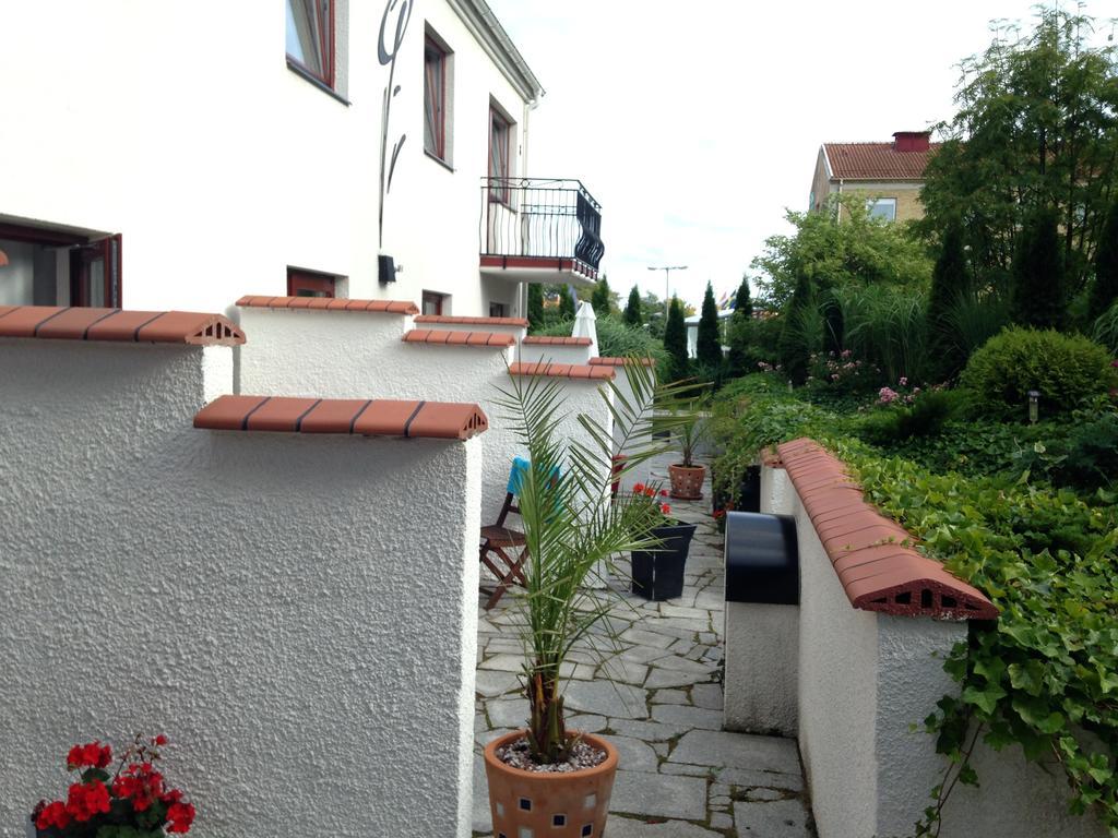 Solrosen I Simrishamn - Oesterlen المظهر الخارجي الصورة