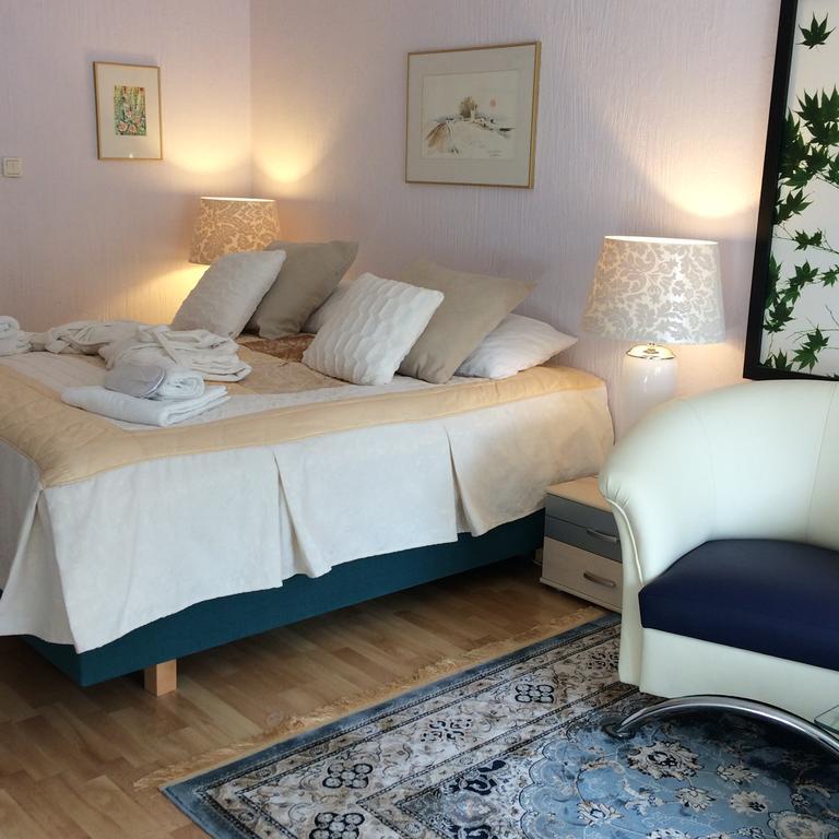 Solrosen I Simrishamn - Oesterlen المظهر الخارجي الصورة