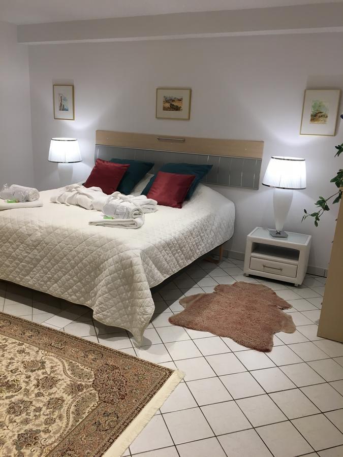 Solrosen I Simrishamn - Oesterlen المظهر الخارجي الصورة